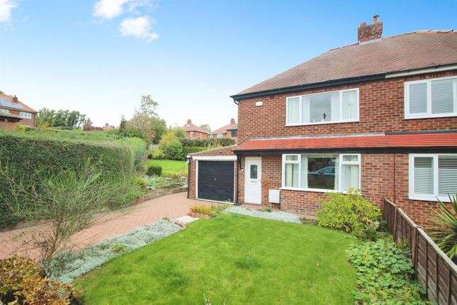 2 bedroom semi-detached house for sale