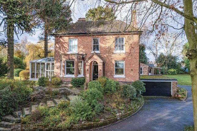 7 bedroom detached house for sale