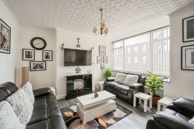 3 bed semi-detached house