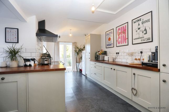 3 bed semi-detached house