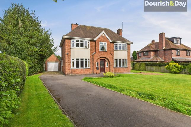 Smithfield Road, Market Drayton TF9 3 bed detached house for sale