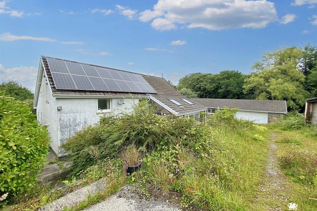 Tavernspite, Whitland 5 bed property with land for sale