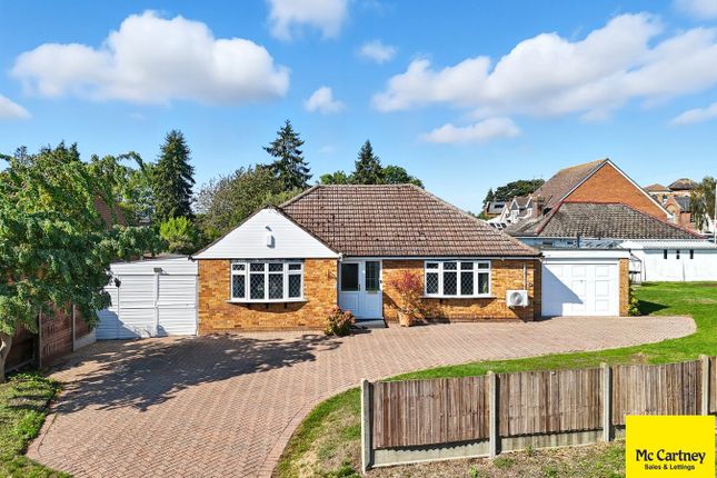 West Hanningfield Road, Great Baddow... 3 bed detached bungalow for sale