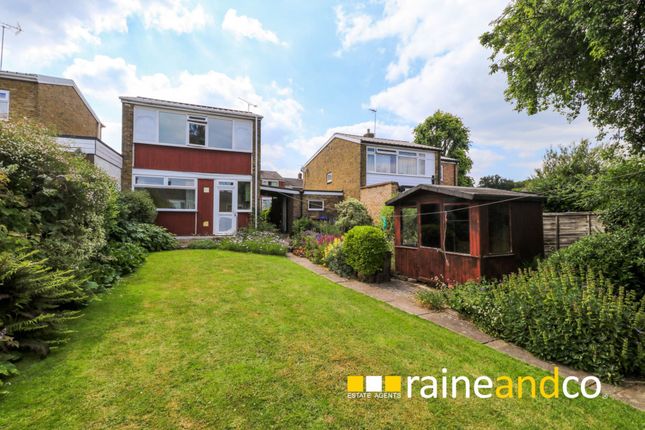 Falcon Close, Hatfield 3 bed link detached house for sale