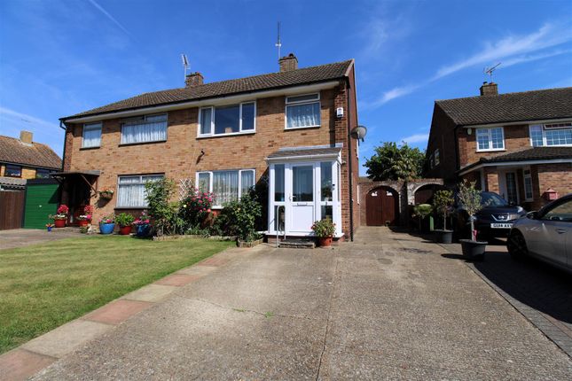 Mayes Close, Swanley 3 bed house for sale
