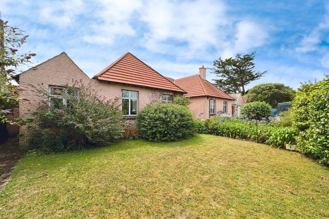 4 bedroom bungalow for sale