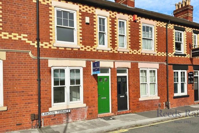 Lawson Terrace, Newcastle ST5 2 bed terraced house for sale