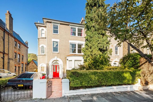 Breakspears Road, Brockley, London, SE4 2 bed apartment for sale