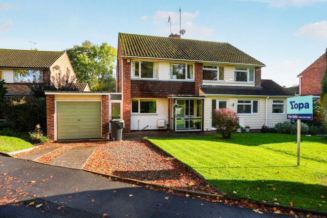 3 bedroom semi-detached house for sale
