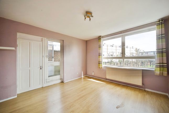 2 bed maisonette
