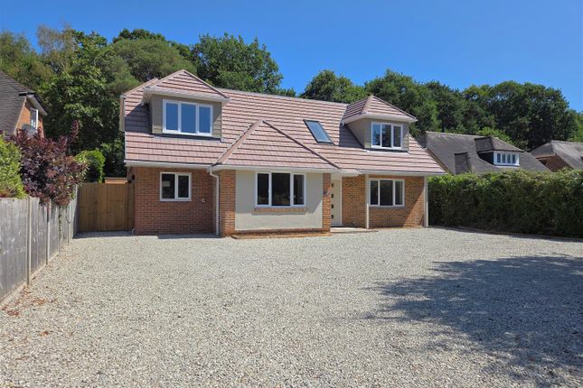 6 bedroom detached house for sale