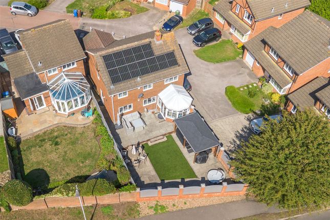 Farley Copse, Berkshire RG42 4 bed detached house for sale