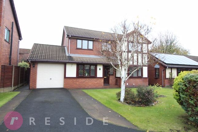 Forest View, Rochdale OL12 4 bed detached house for sale