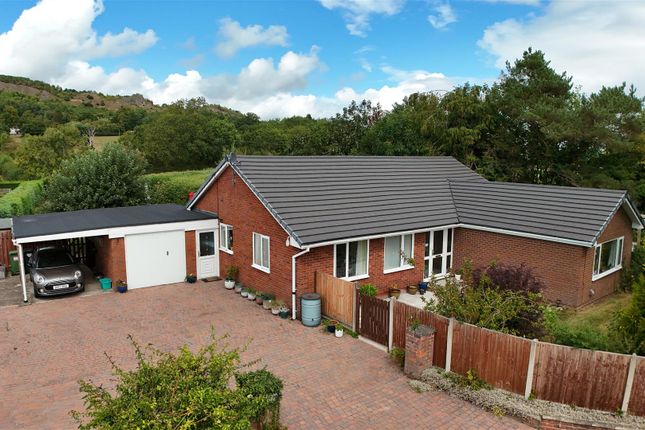 Carreghofa Lane, Llanymynech 3 bed detached bungalow for sale