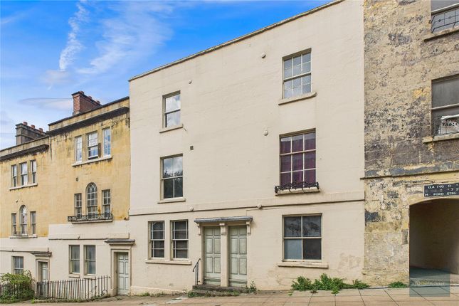 13 Morford Street, Bath BA1 1 bed apartment for sale