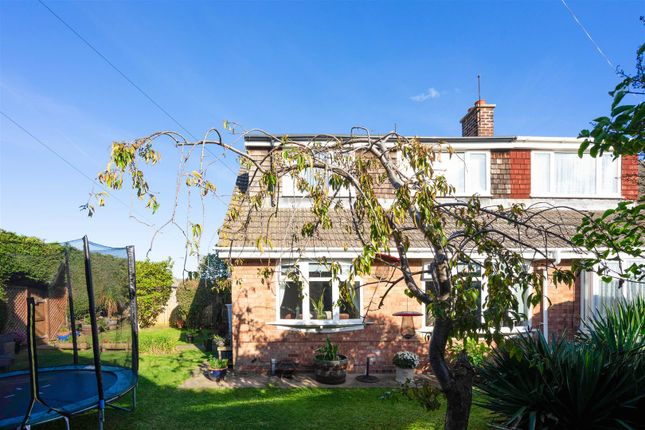5 bedroom semi-detached bungalow for sale