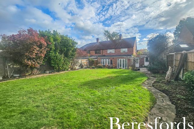 Wrexham Road, Noak Hill, RM3 3 bed semi