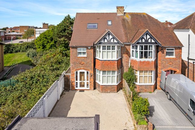 Nevill Gardens, Hove, East Sussex, BN3 4 bed semi