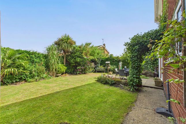Welton Road, Brough 5 bed detached house for sale