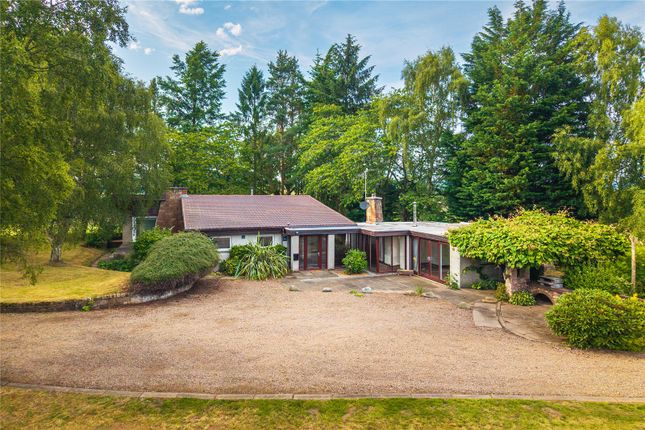 4 bed detached house