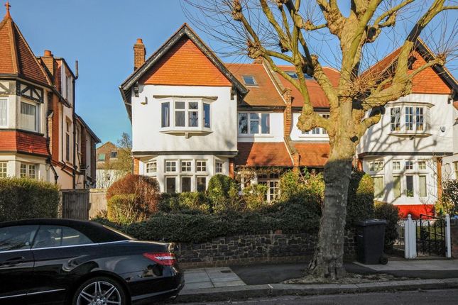 5 bedroom semi-detached house for sale