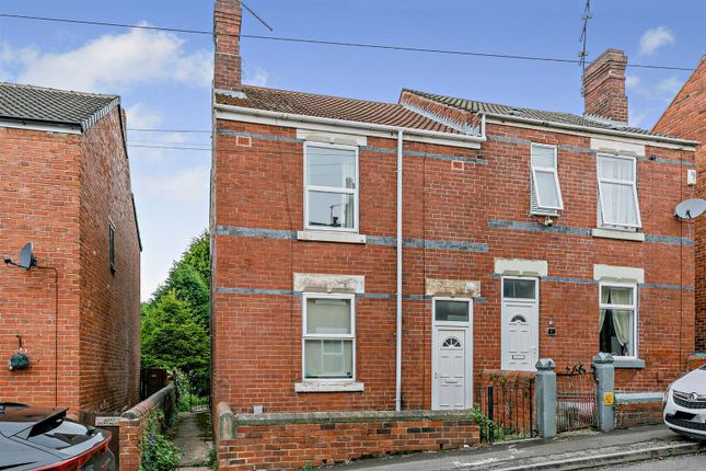 2 bedroom semi-detached house for sale
