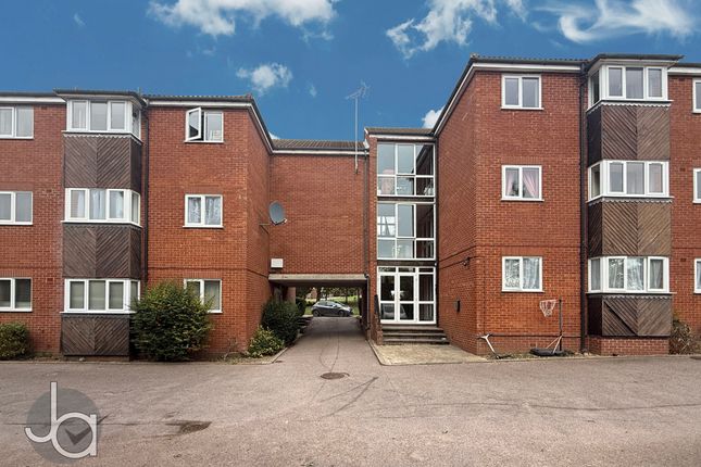 St. Andrews Gardens, Colchester 2 bed apartment for sale