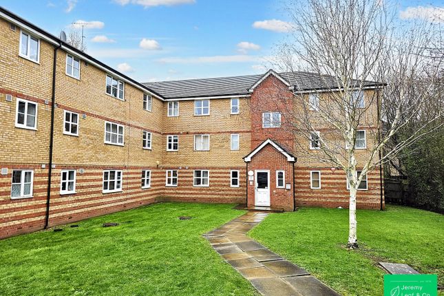 Simms Gardens, East Finchley, N2 2 bed apartment for sale