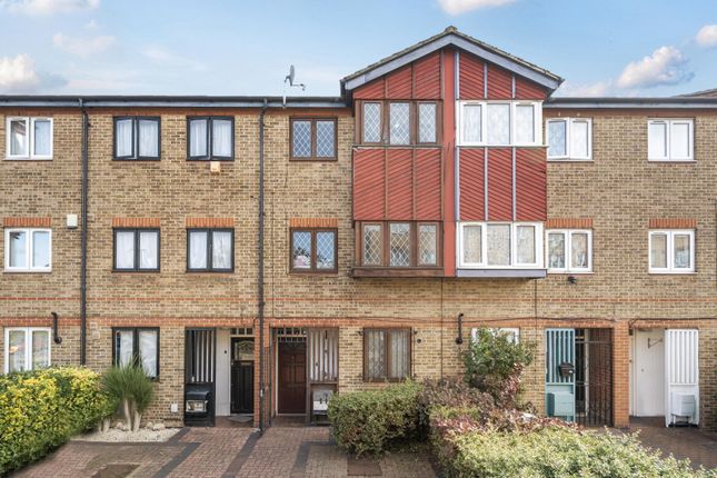 Enterprize Way, London, SE8 6 bed terraced house for sale