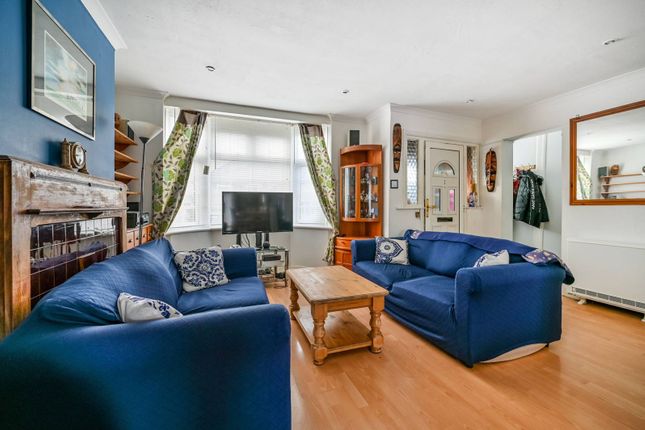 Faraday Close, Slough, SL2 3 bed terraced house for sale