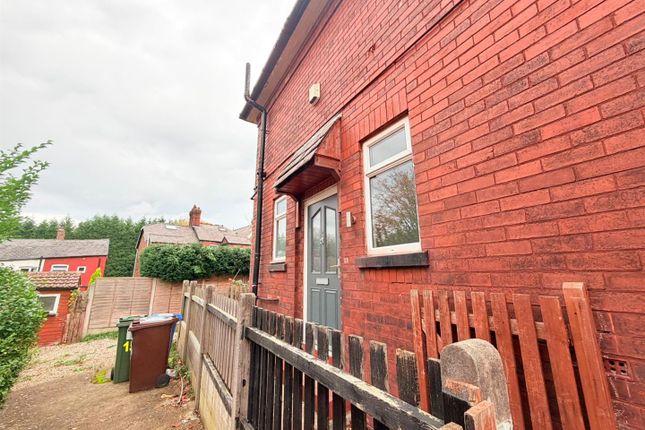 Saxon Avenue, Dukinfield SK16 2 bed semi