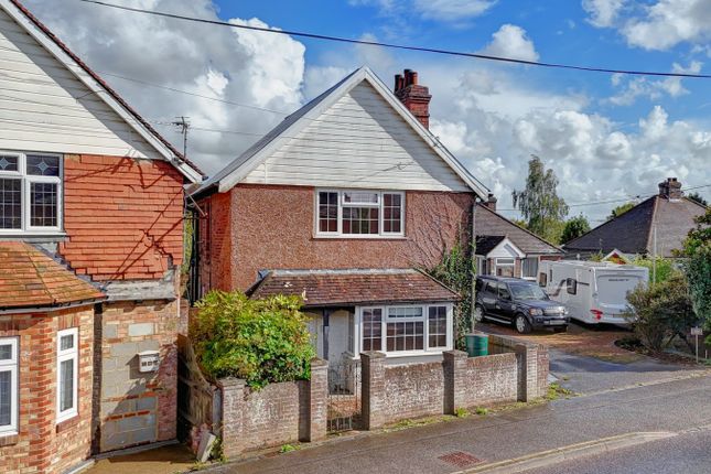 2 bedroom detached house for sale