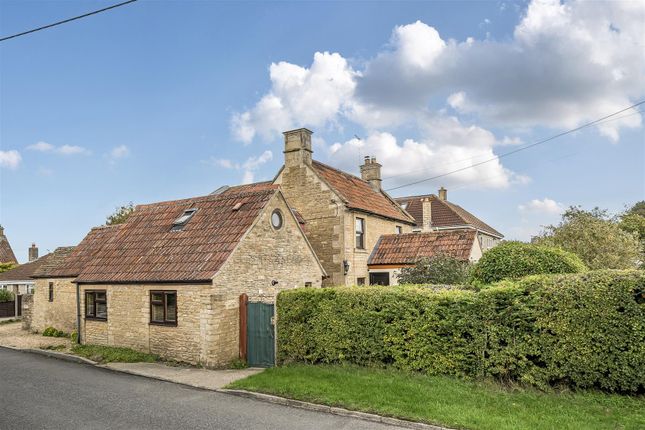 Bath Road, Atworth, Melksham 4 bed detached house for sale
