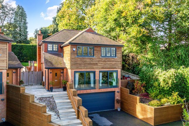 Roffes Lane, Chaldon, CR3 4 bed detached house for sale