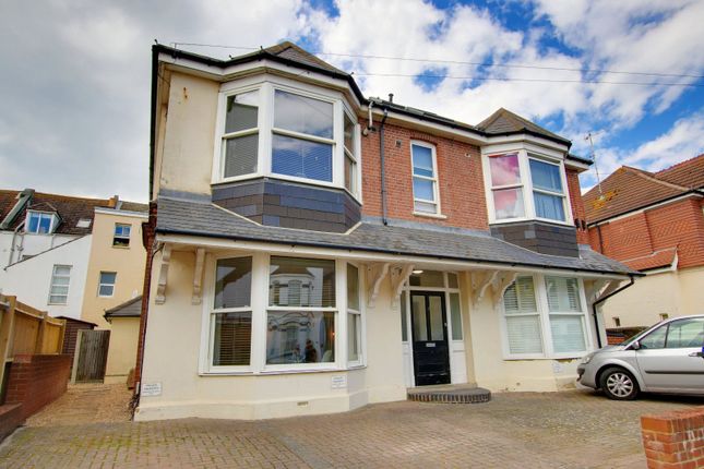 Queens Road, Worthing, West Sussex, BN11 Studio for sale