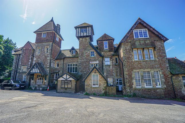 Sandrock Hall, The Ridge, Hastings 2 bed flat for sale