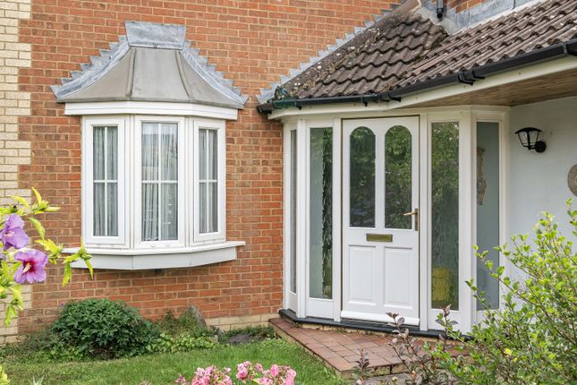 Horsley Close, Hawkinge, CT18 4 bed detached house for sale