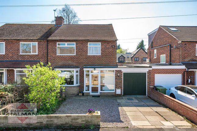 3 bedroom semi-detached house for sale