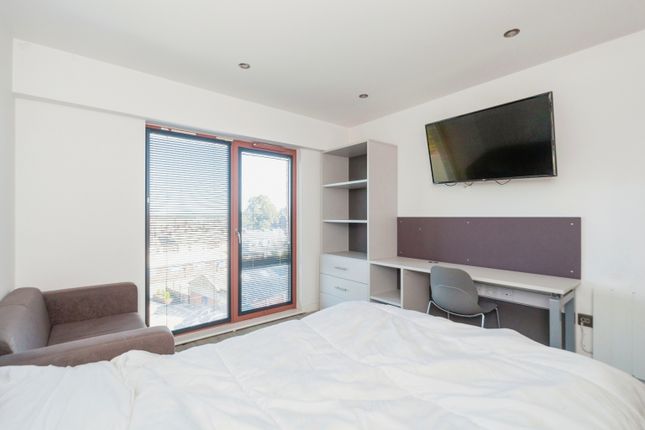 1 bed flat