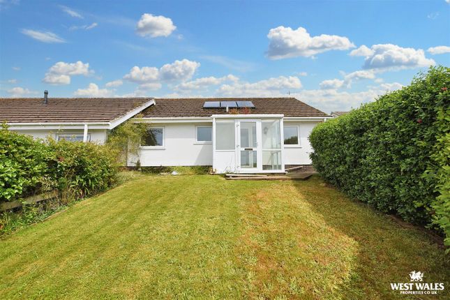 Crackwell Close, Penally, Tenby 2 bed semi