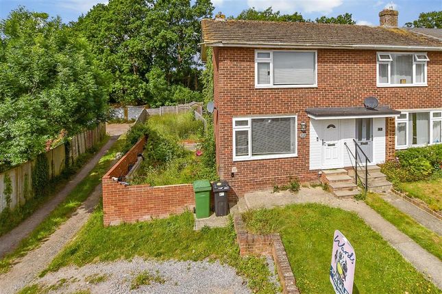 Bathurst Road, Staplehurst... 2 bed end of terrace house for sale