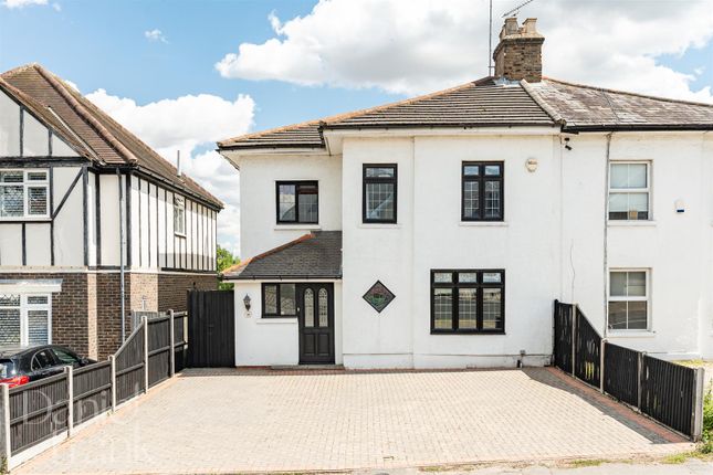 5 bedroom semi-detached house for sale