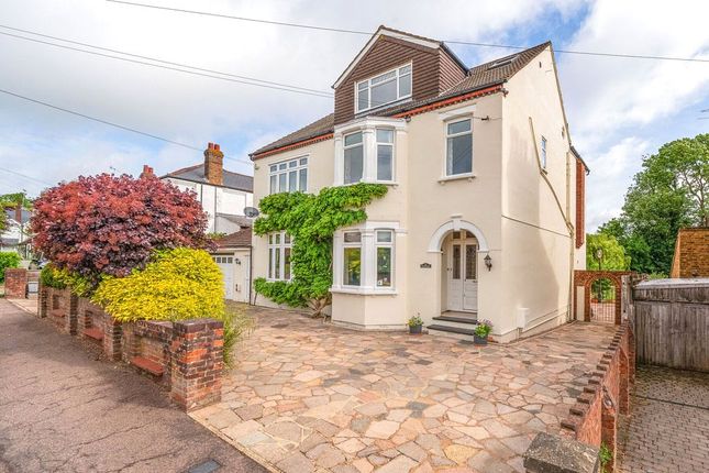 Abbots Road, Abbots Langley WD5 6 bed detached house for sale