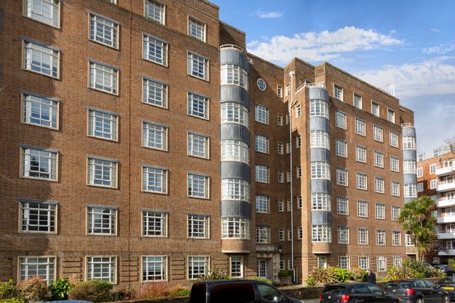 Harewood Court, Wilbury Rd, Hove, BN3 1 bed flat for sale