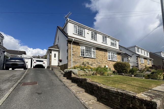 Harcourt Avenue, Thornton, Bradford 3 bed semi