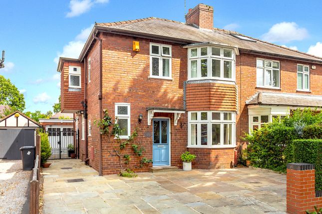 3 bedroom semi-detached house for sale