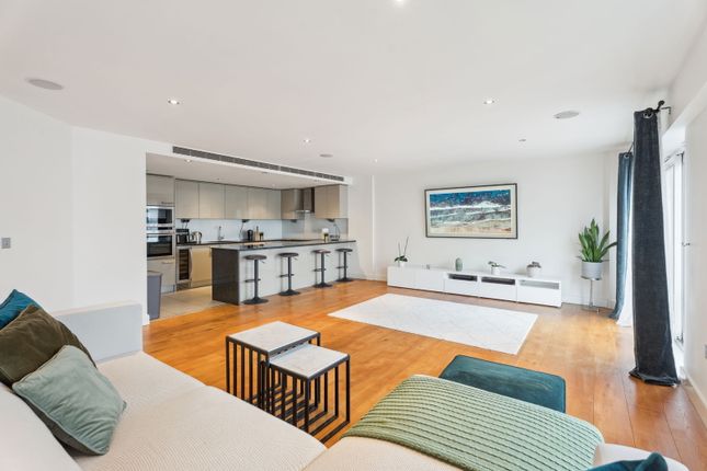 Heritage Avenue, London NW9 2 bed flat for sale