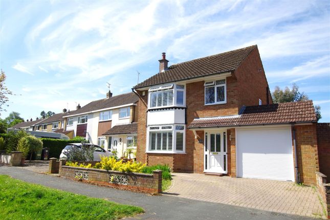 Sandringham Road, Swindon SN3 3 bed detached house for sale