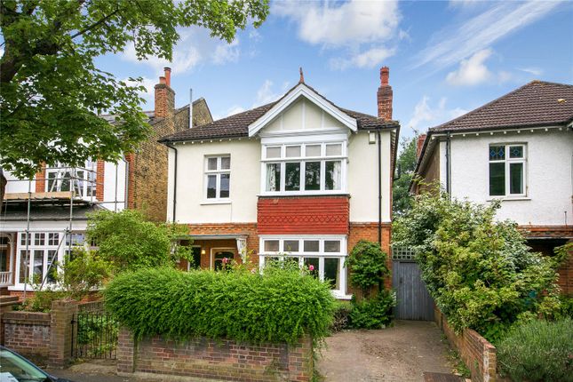 Bolton Gardens, Teddington 4 bed detached house for sale