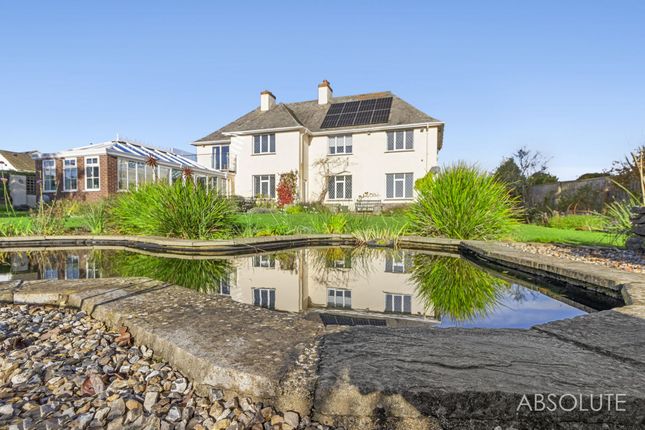 Clennon Summit, Paignton, TQ4 5 bed detached house for sale